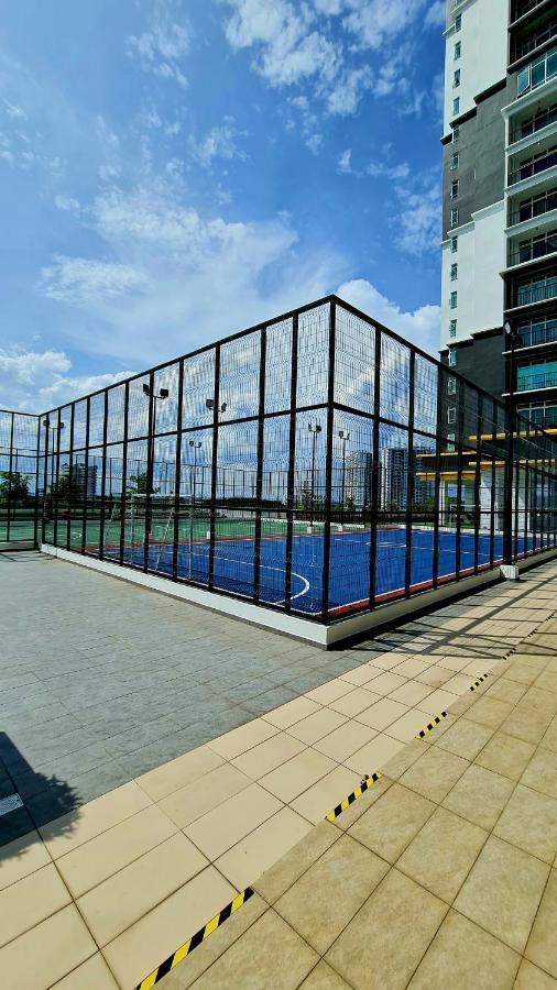 J&J Vacation Home@Novo8 Residence Kampong Tambak Exterior foto